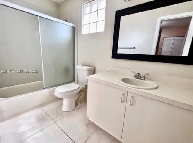 Building Photo - 8291 SW 44th Pl