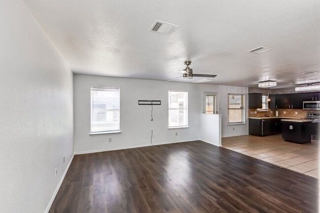 Building Photo - 4906 Causeway Ct