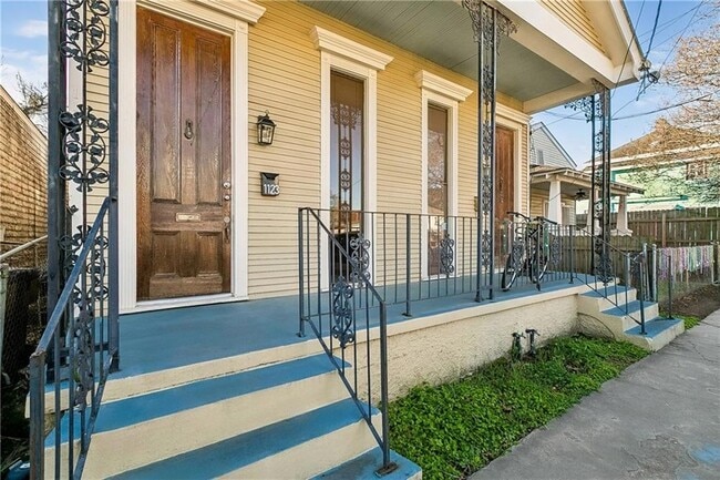 Building Photo - 1123 Hillary St