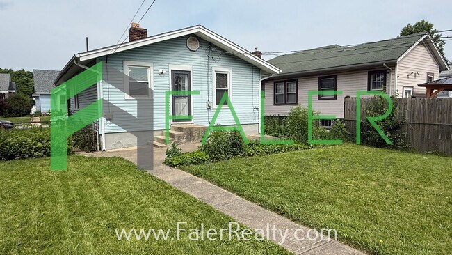 Building Photo - Charming and Ready to call home!