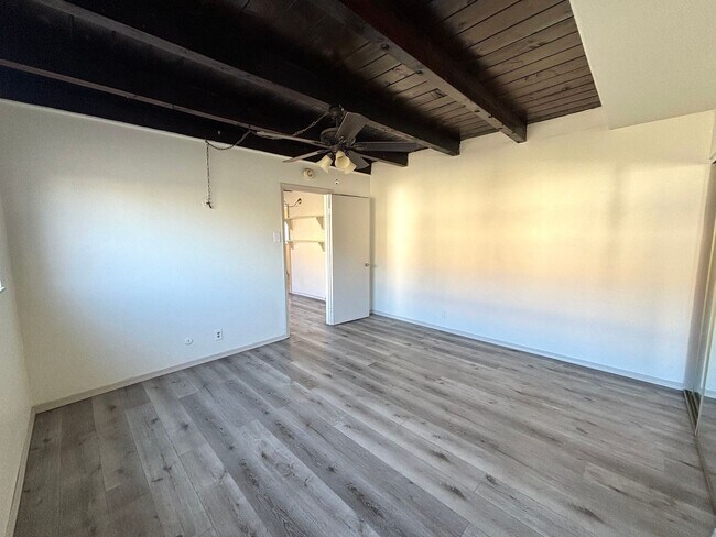 Building Photo - Affordable 3 bedroom home available now in Bellflower