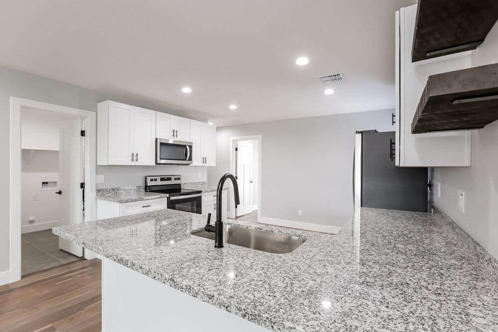 Building Photo - 3862 W Tamarisk St