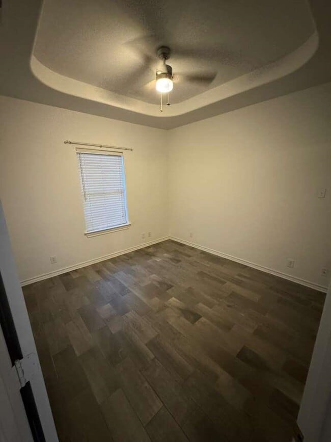 Building Photo - 2064 Lima Loop