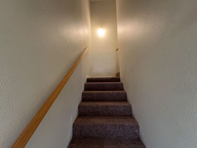 Building Photo - 4002 Eula Bea Ct