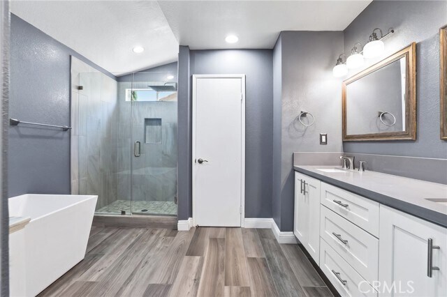 Building Photo - 52 Touraine Pl