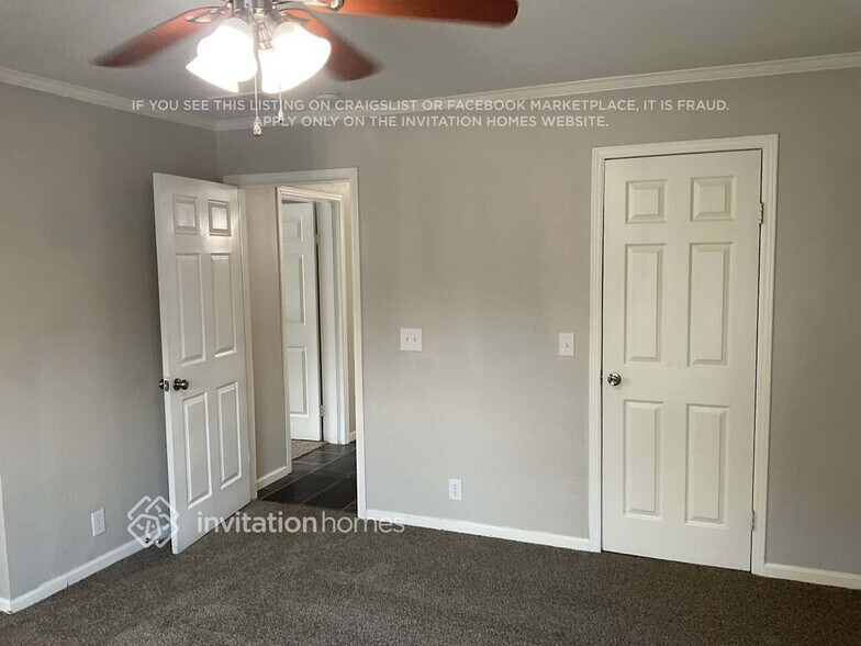 Building Photo - 6133 River Pointe Dr
