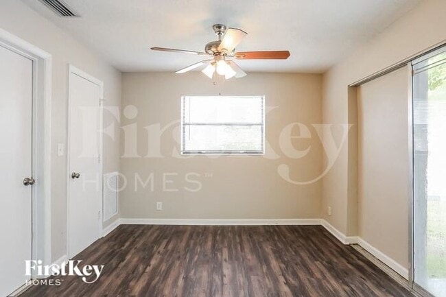 Building Photo - 3391 NW 42nd St