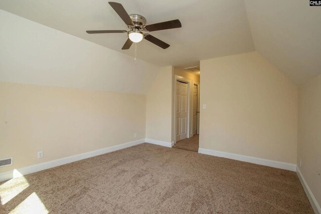 Building Photo - Charming 3-Bedroom Home in the Heart of Rosewood – Available July 2026!