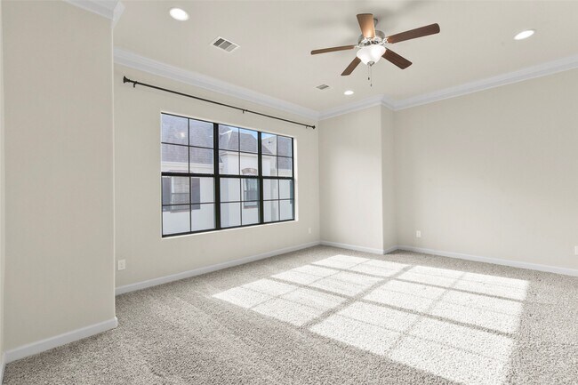 Building Photo - 1408B W 26th St