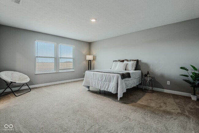 Building Photo - 144 Bluestem Ln