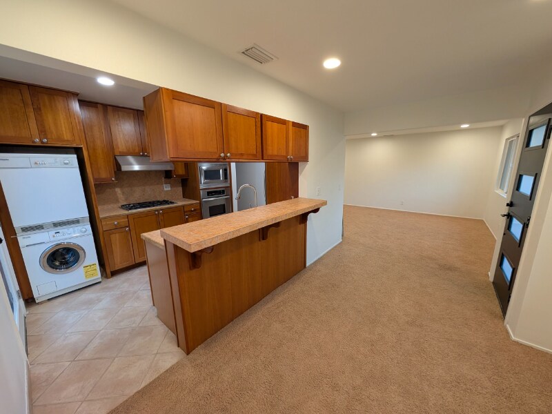 Building Photo - 421 Tustin Ave