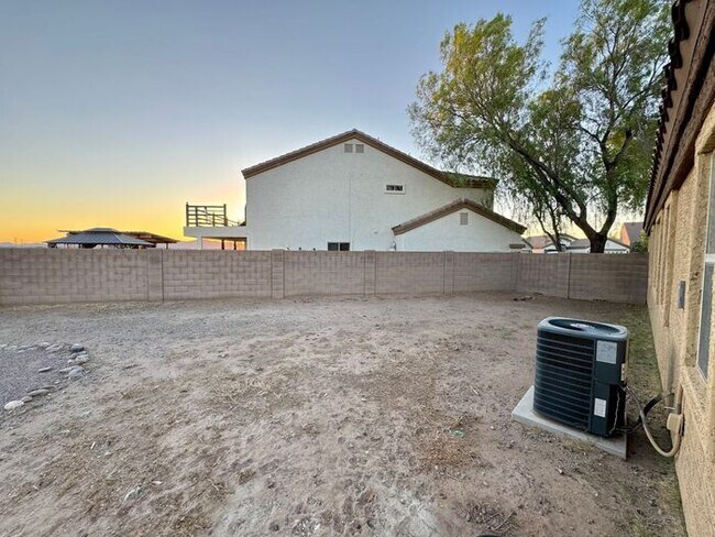 Building Photo - Introducing a fantastic single level home ...