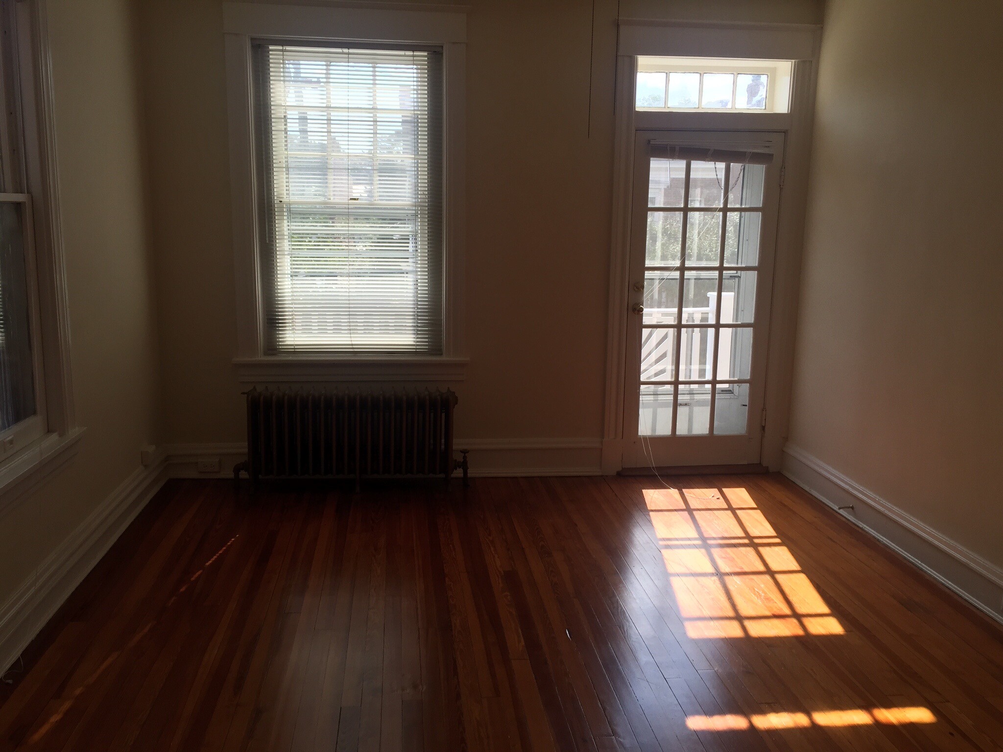 Front Living Room - 2810 Floyd Ave