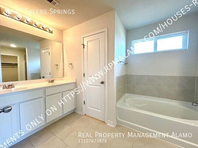 Building Photo - 9647 Salers Springs