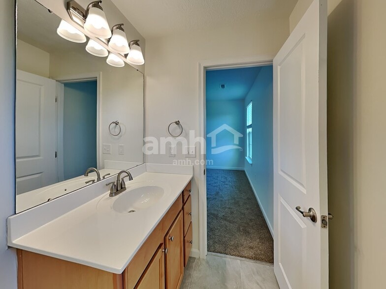 Building Photo - 1396 Apple Farm Dr