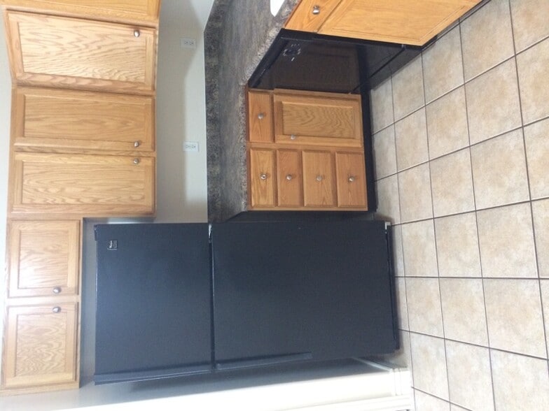 Building Photo - 1884 Shepard Ln