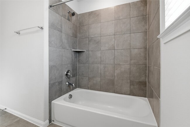 Building Photo - 18508 Meadow Point Ln