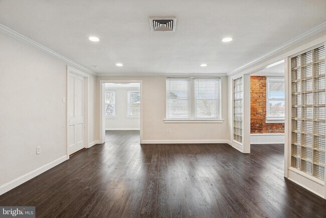 Building Photo - 3 S Brandywine Ave