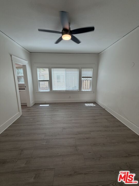 Building Photo - 1406 S St Andrews Pl