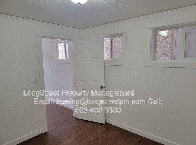 Building Photo - 205 NW Kings Blvd