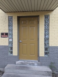 Building Photo - 17 Orchard Ave