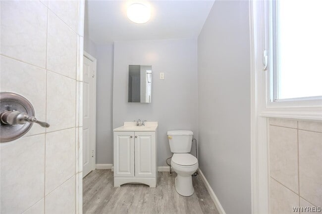 Building Photo - 1629 10th St