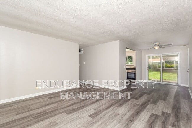 Building Photo - 455 Rockford Dr