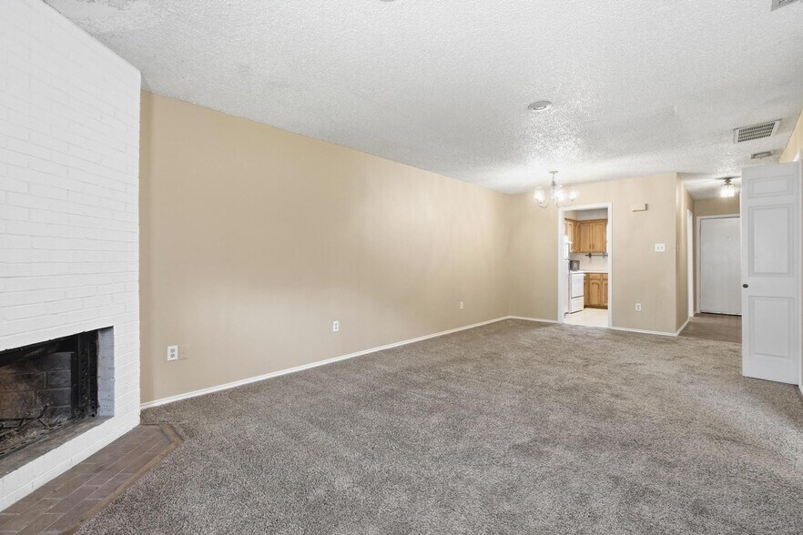 Building Photo - 246 Washington Blvd