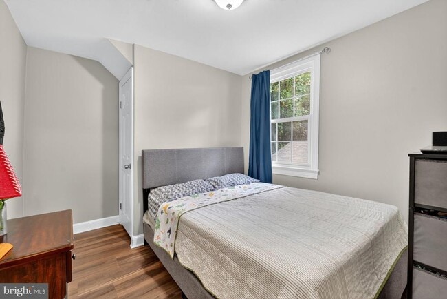 Building Photo - 9824 Old Fort Rd