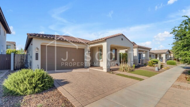 Primary Photo - Modern 4-Bedroom Home with Upgraded Kitche...