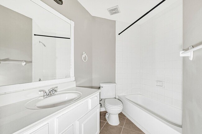 Building Photo - 3207 Crimson Coast Dr