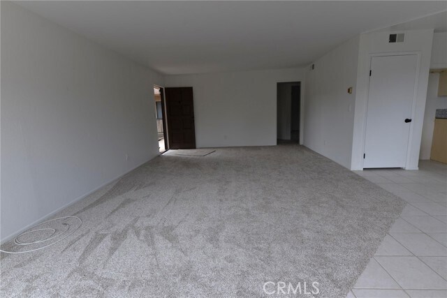 Building Photo - 103 El Oriente