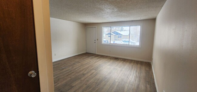 Building Photo - Welcoming 3 Bed, 1 Bath Home in Spokane