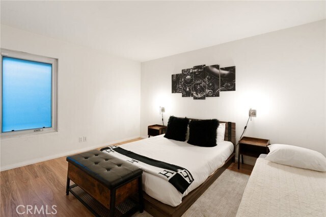 Building Photo - 1447 Kings Rd