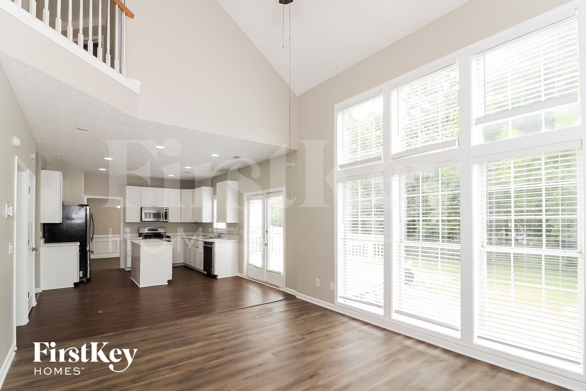 Building Photo - 1455 Chamirey Dr SW