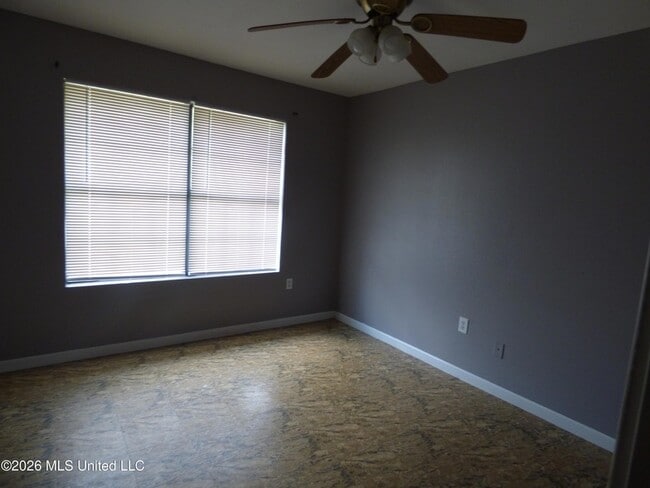 Building Photo - 144 Old Hwy 98 W