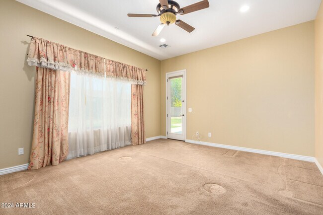 Building Photo - 7453 N 85th Dr