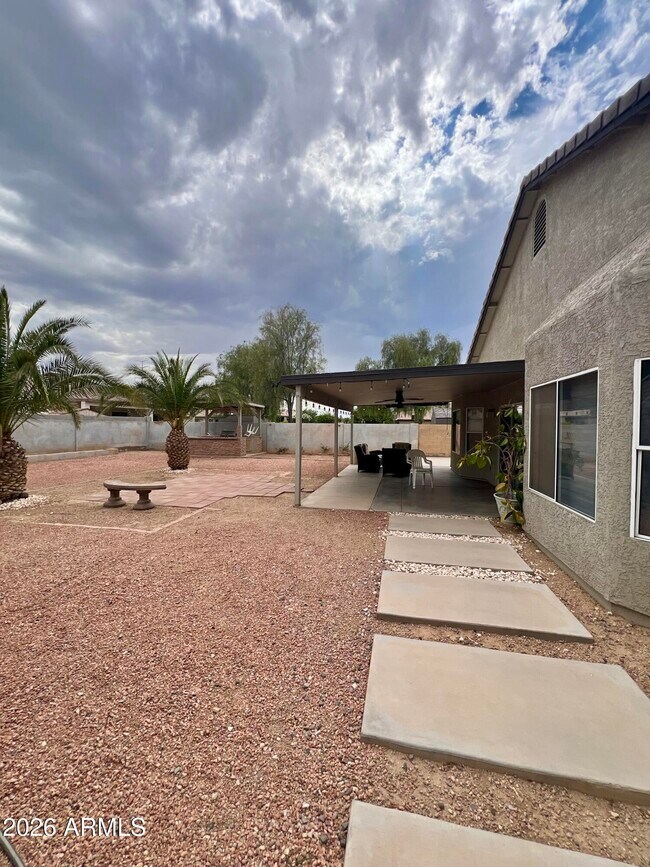 Building Photo - 7709 W Wood Ln