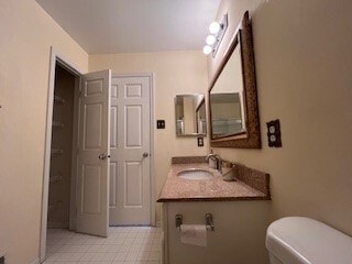 Building Photo - 5842 Tova Cir