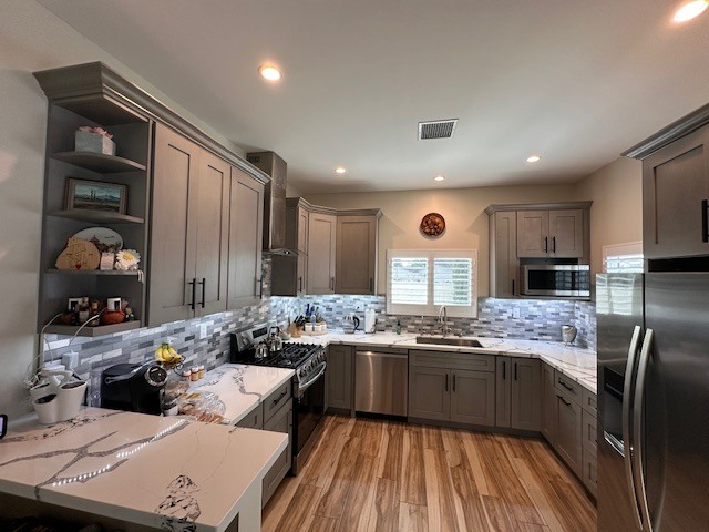 Building Photo - 10905 Olinda St