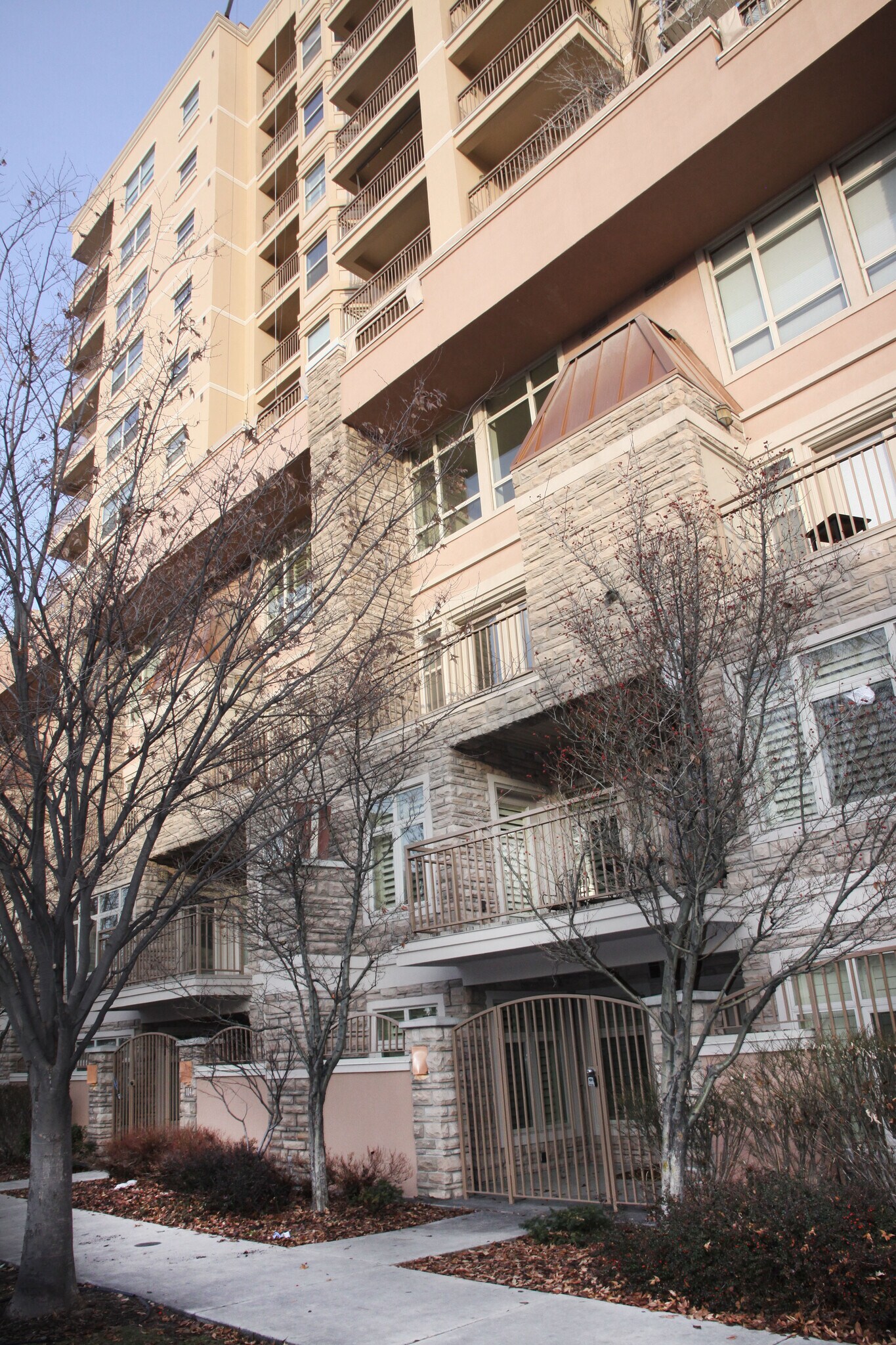 Exterior - 5 S 500 W