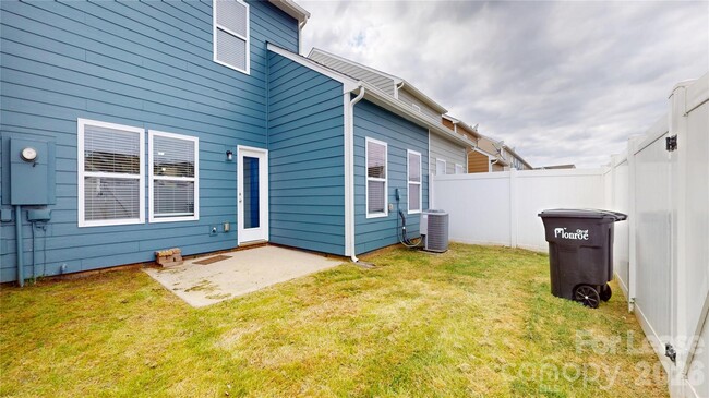 Building Photo - 2822 Hopeton Ct