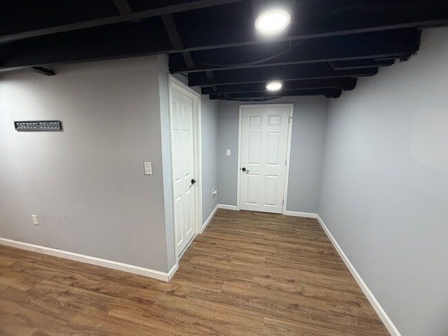 Building Photo - 6611 Kennedy Ave