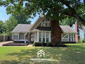 Building Photo - 3BR/2BA Memphis Rental with Vaulted Ceilings, Rustic Fireplace & Fenced Yard