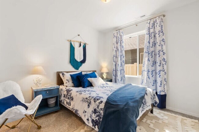 Building Photo - 3806 Winged Dove St