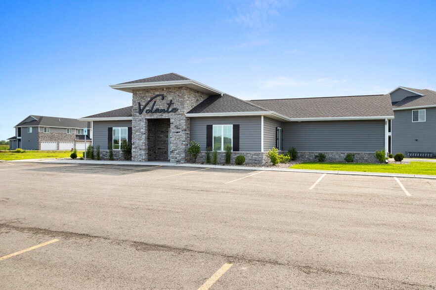 Building Photo - Volante