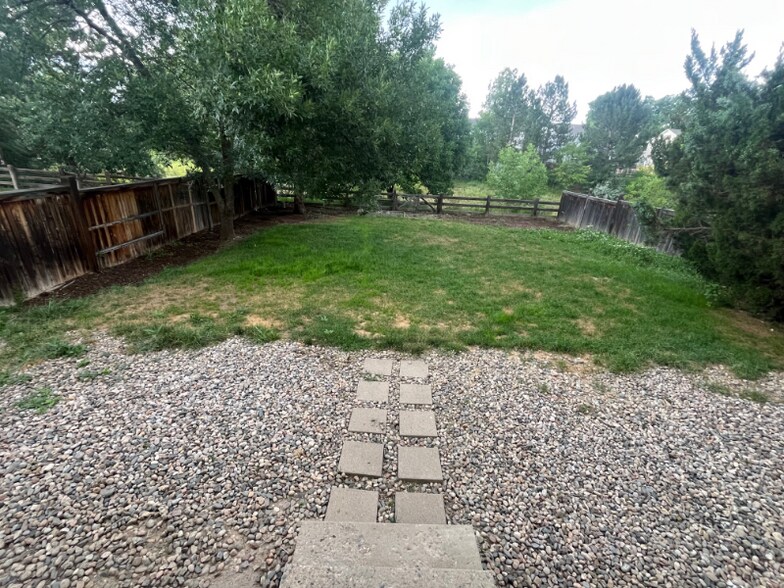 Building Photo - 1846 Twin Lakes Cir