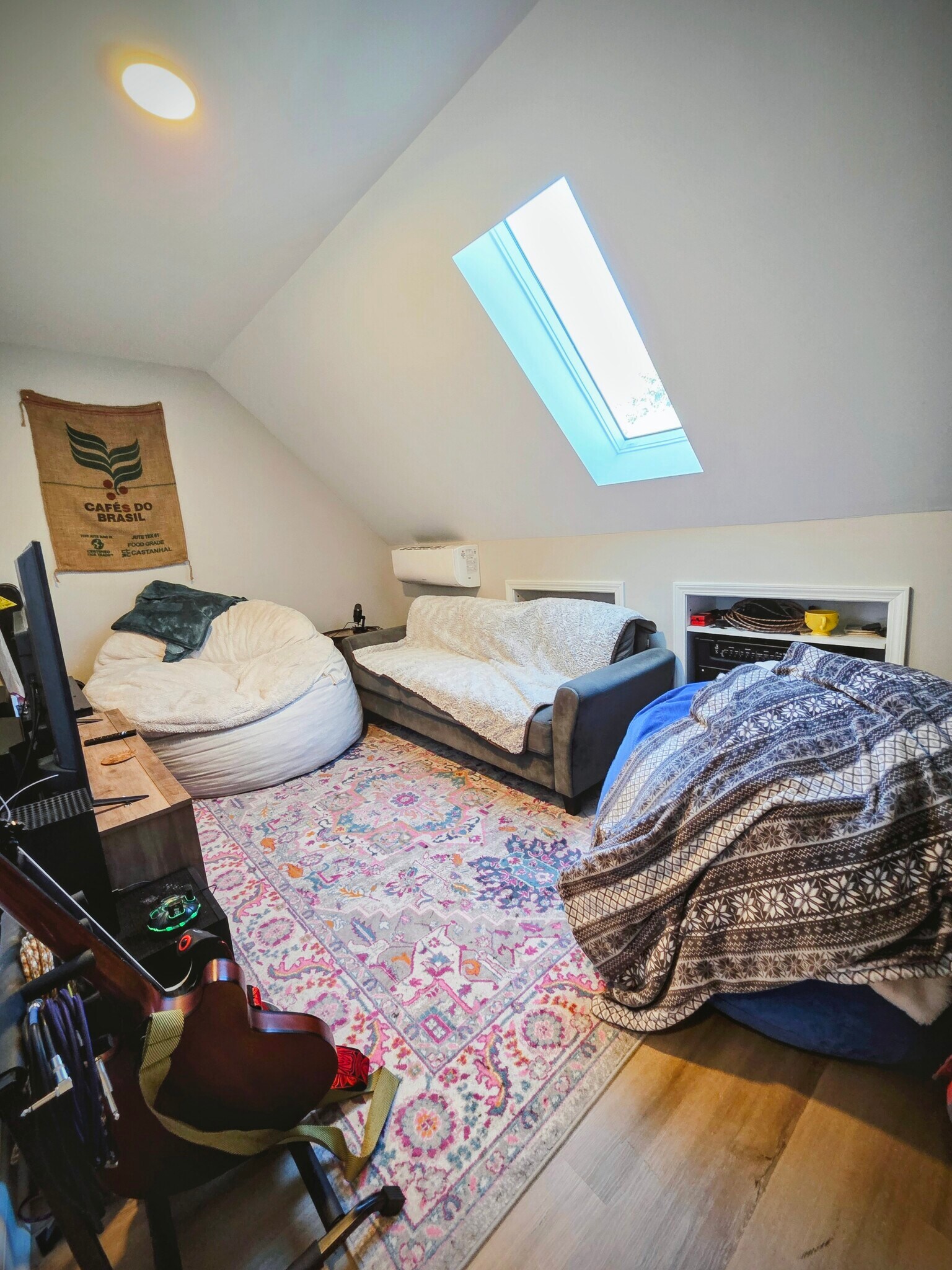 Building Photo - 3022 N Frederick Ave