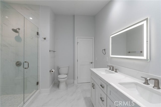 Building Photo - 633 Vista Bonita