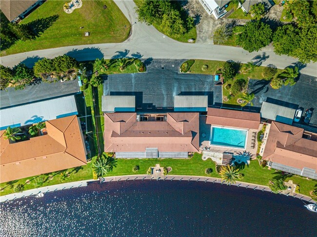 Building Photo - 416 Tudor Dr